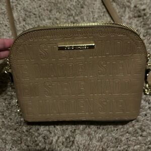 Steve Madden cross body-EUC